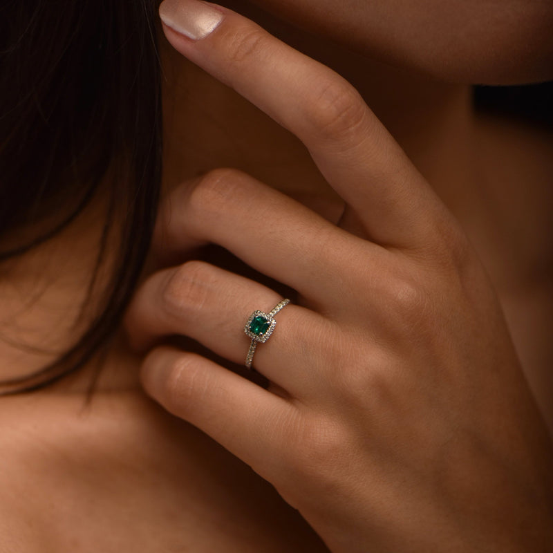 The Little Green Square 0.50 Karat - Weissgold 18 K