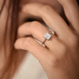 The Ice Cube - 1.55 carat - or blanc 18k