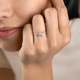 The Fancy Little Bee Pink Sapphire 0.20 carats - White Gold 18k