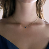 Collier Solitaire saphir bleu  - or  jaune 18k