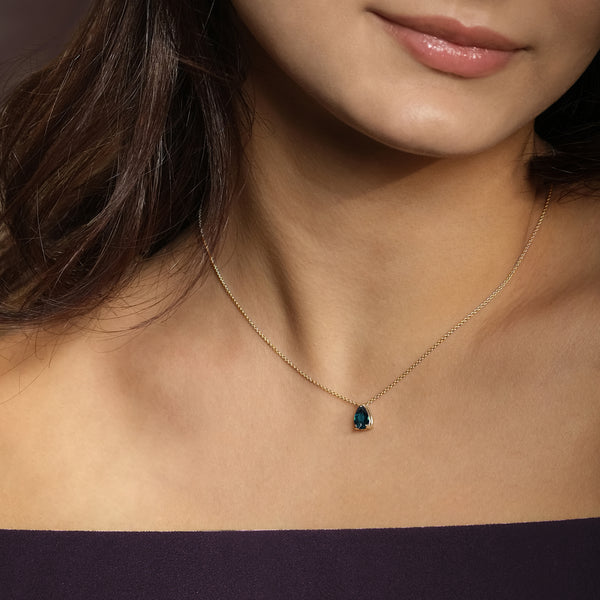 Necklace The Tear of Joy Blue Green Tourmaline 0.80ct - Yellow Gold 18k 