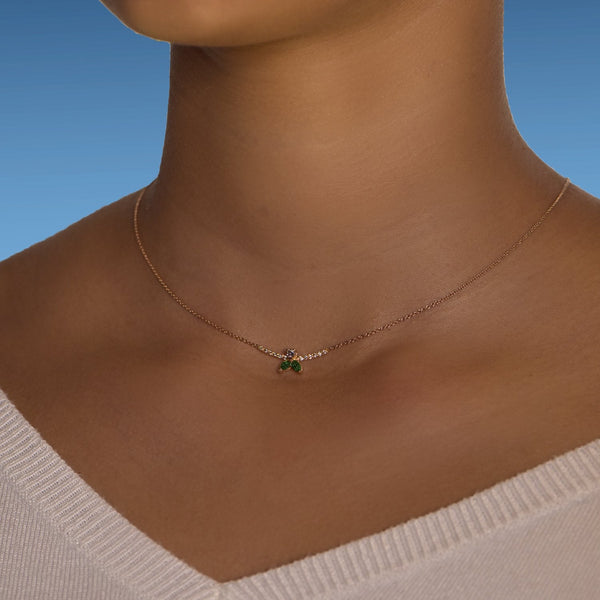 Halskette The Little Bee M Emerald - Rotgold 18 K